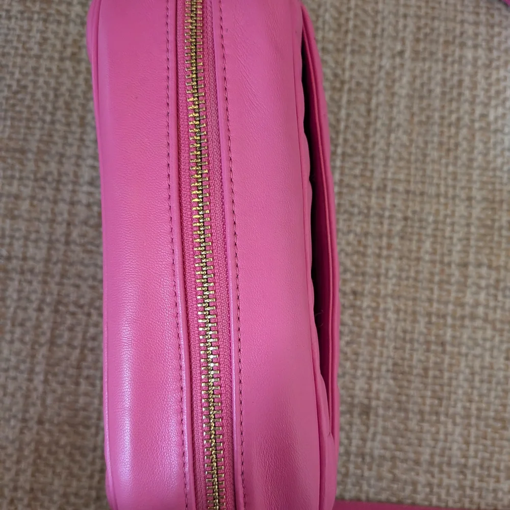 Stuart Weitzman Vibrant Pink Crossbody Bag with Gold Details, See Pics For Flaws - Picture 13 of 17